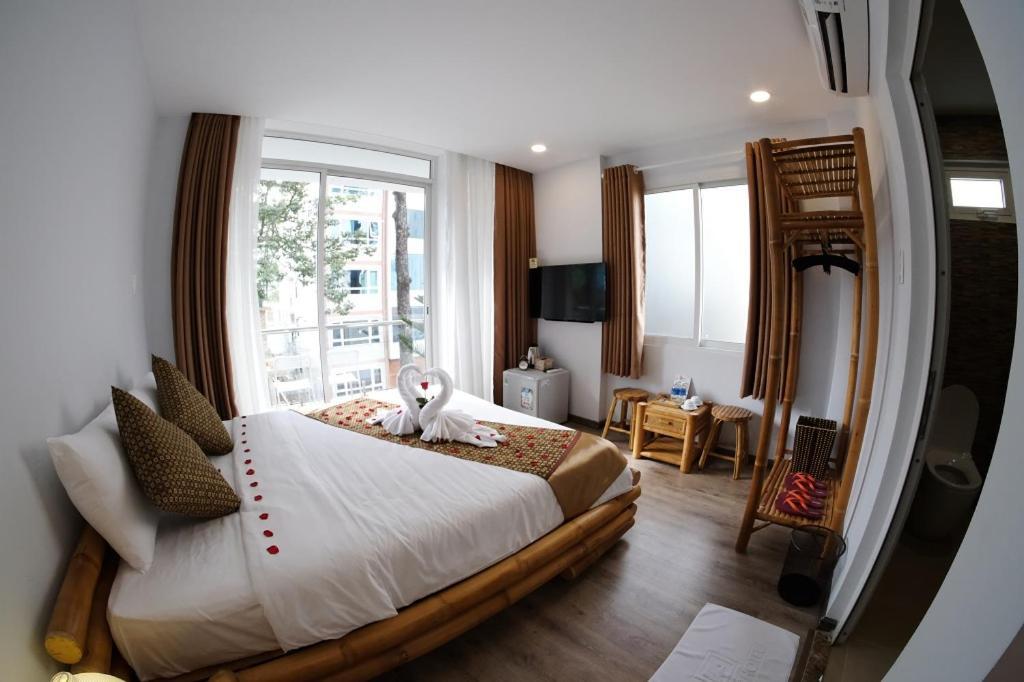 The Umi Hotel Хошимин Экстерьер фото