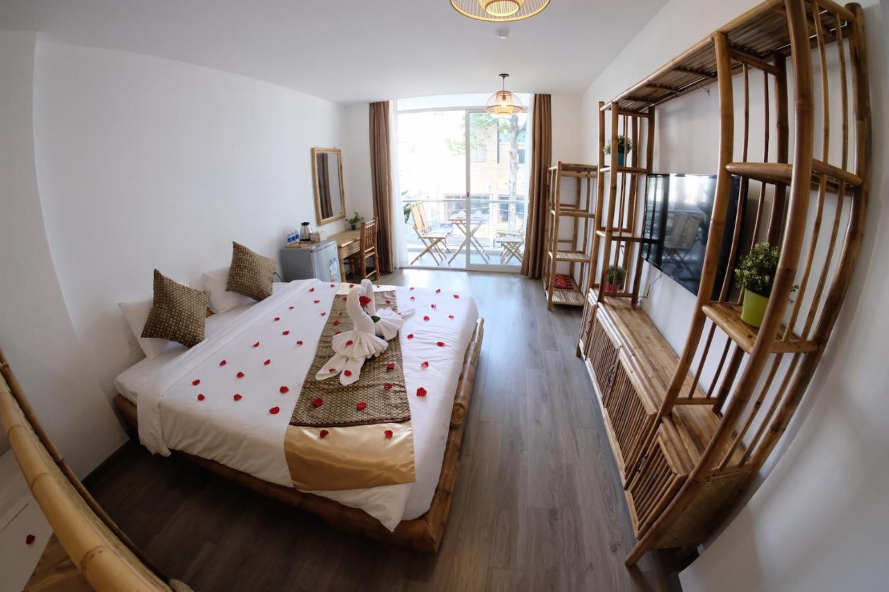 The Umi Hotel Хошимин Экстерьер фото